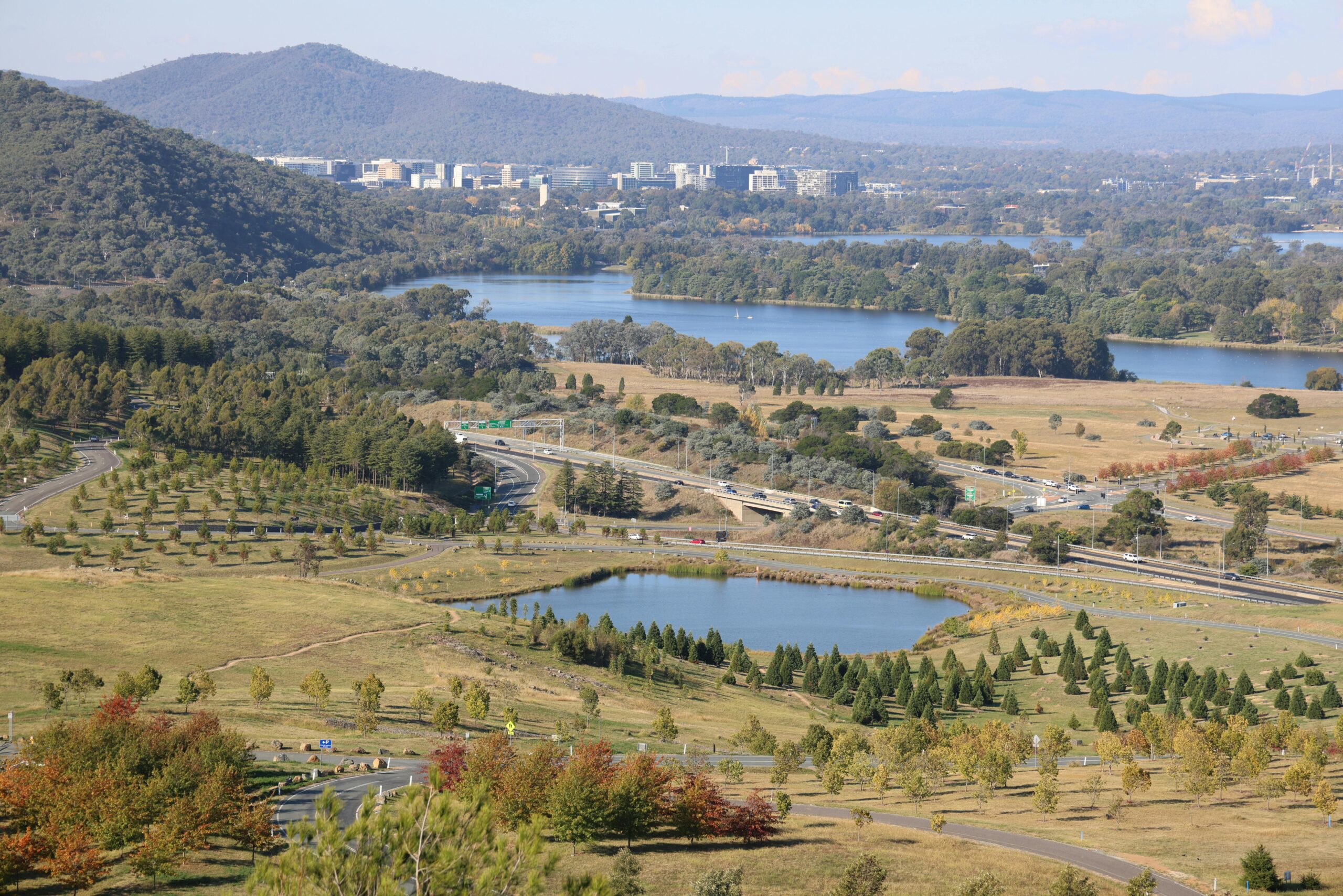 Economic value of ACT urban lakes